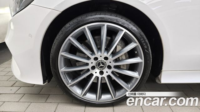 Mercedes-Benz E-Class E450 4MATIC Coupe