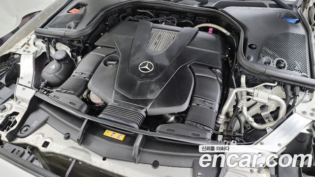 Mercedes-Benz E-Class E450 4MATIC Coupe