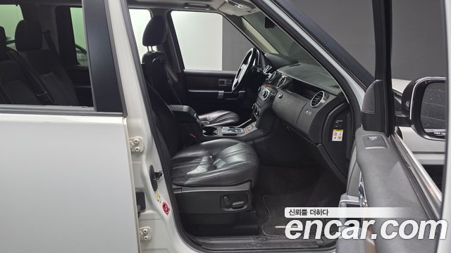 Land Rover Discovery 3.0 SDV6 SE