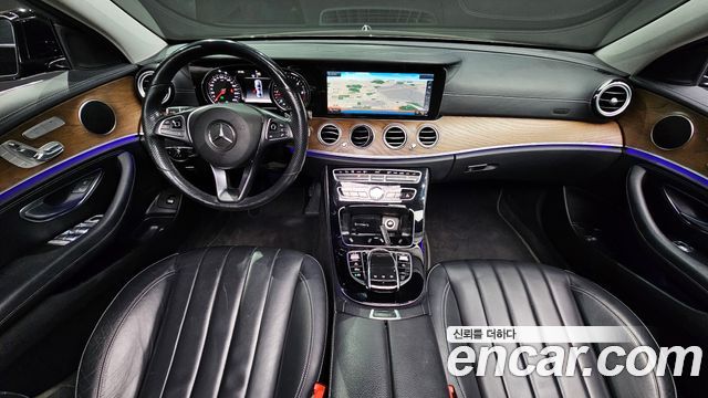 Mercedes-Benz E-Class E220d 4MATIC Exclusive