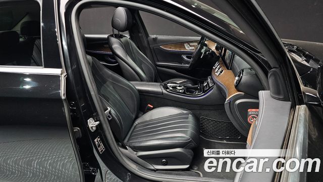 Mercedes-Benz E-Class E220d 4MATIC Exclusive