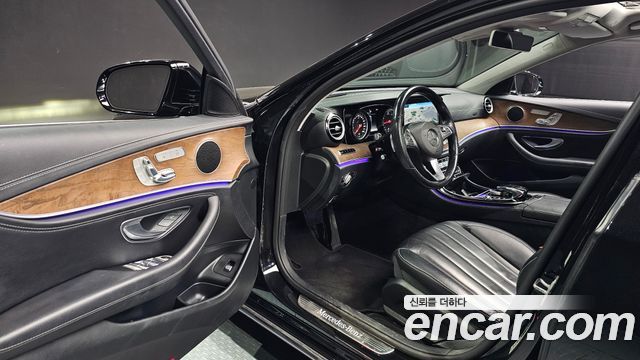 Mercedes-Benz E-Class E220d 4MATIC Exclusive