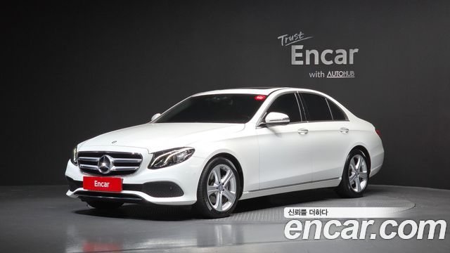 Mercedes-Benz E-Class E200 Avantgarde