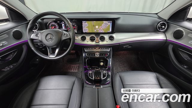 Mercedes-Benz E-Class E200 Avantgarde
