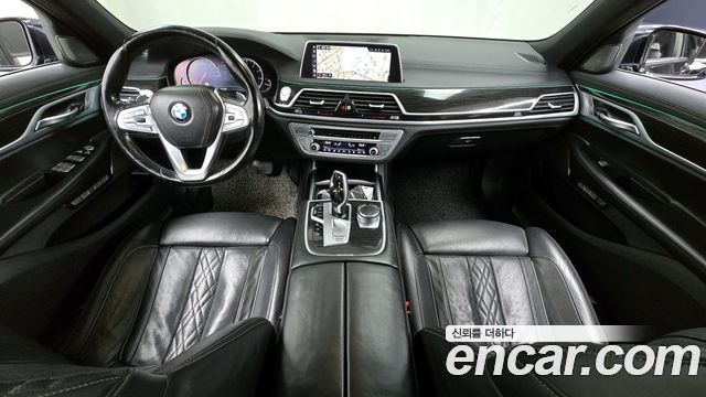 BMW 7-Series 740Li xDrive M Sport Package