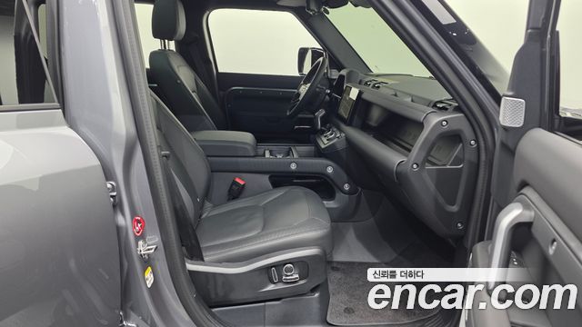 Land Rover Defender 130 P400 Outbound