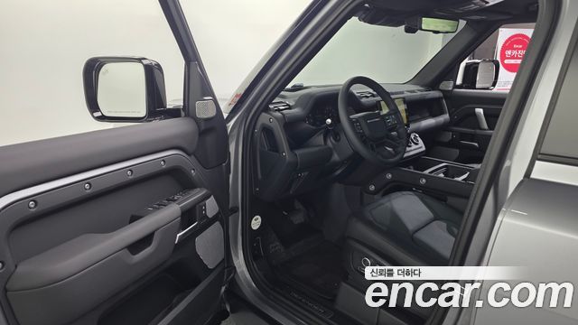Land Rover Defender 130 P400 Outbound