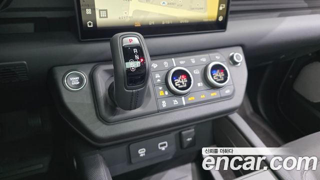 Land Rover Defender 130 P400 Outbound