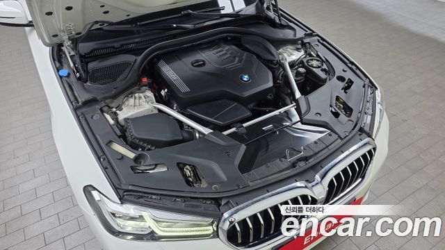 BMW 5-Series 520i M Sport