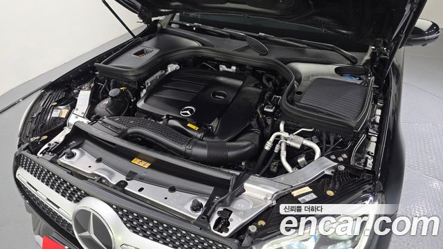 Mercedes-Benz GLC-Class GCL300 4MATIC Coupe