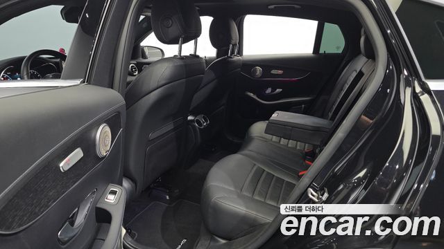 Mercedes-Benz GLC-Class GCL300 4MATIC Coupe