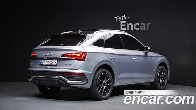 Audi Q5 45 TFSI Quattro Premium Sportback
