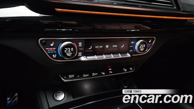 Audi Q5 45 TFSI Quattro Premium Sportback