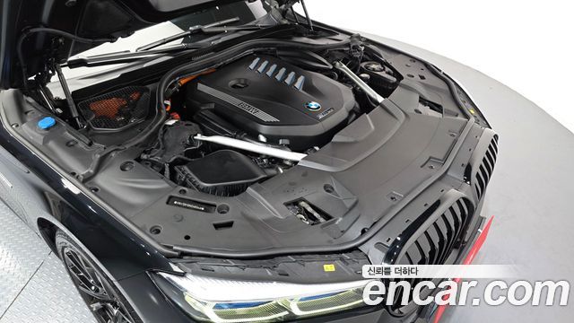BMW 7-Series 745e iPerformance M Sport