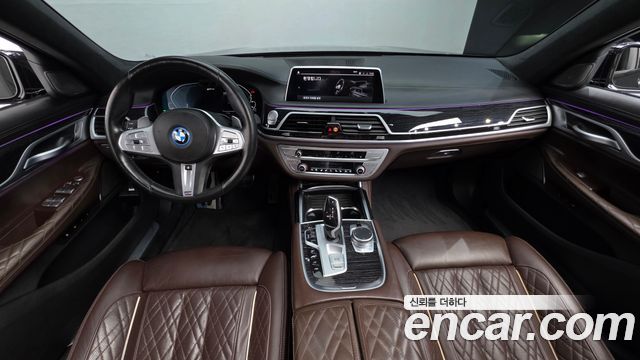 BMW 7-Series 745e iPerformance M Sport