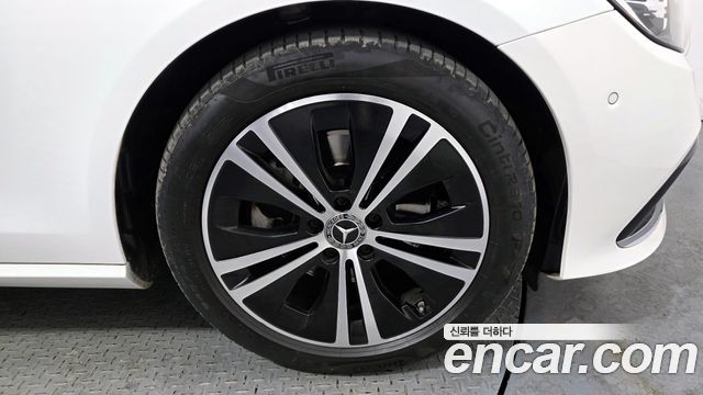 Mercedes-Benz E-Class E250 Avantgarde