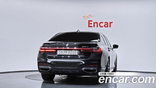 BMW 7-Series 745e iPerformance M Sport