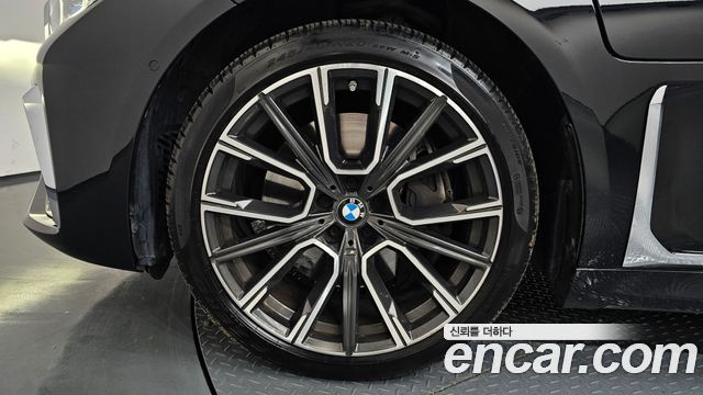 BMW 7-Series 745e iPerformance M Sport