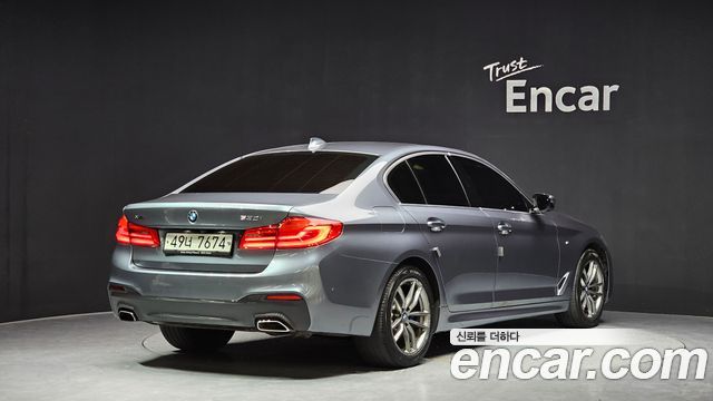BMW 5-Series 530i xDrive M Sport Package Plus