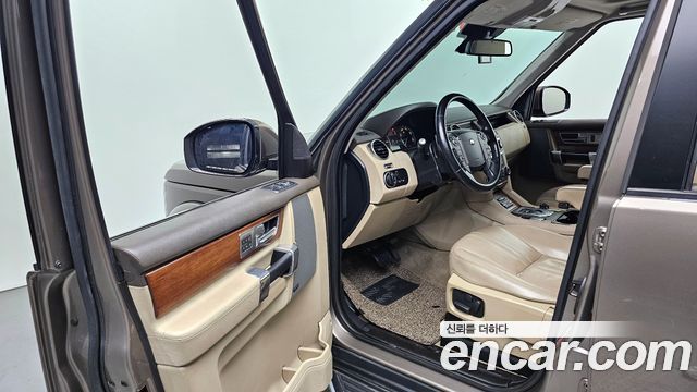 Land Rover Discovery 3.0 SDV6 SE