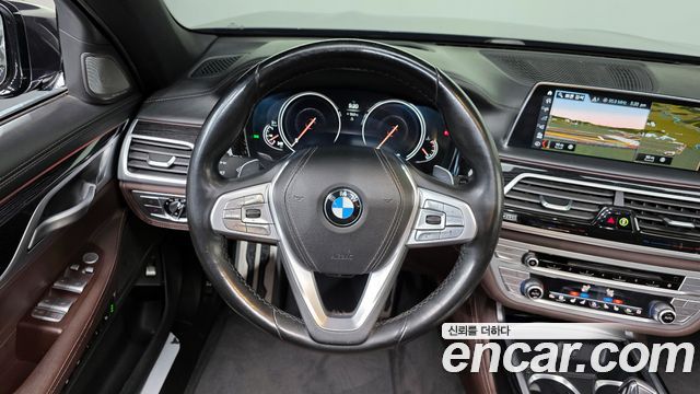 BMW 7-Series 730d xDrive M Sport