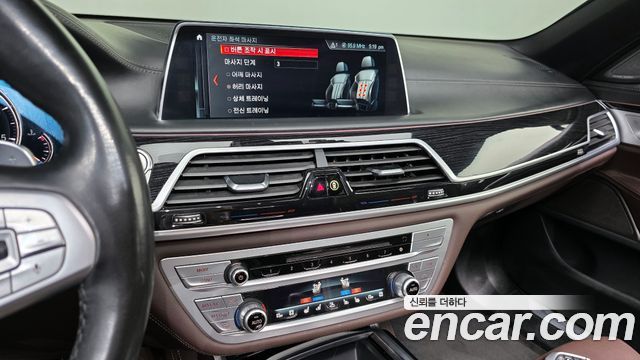 BMW 7-Series 730d xDrive M Sport