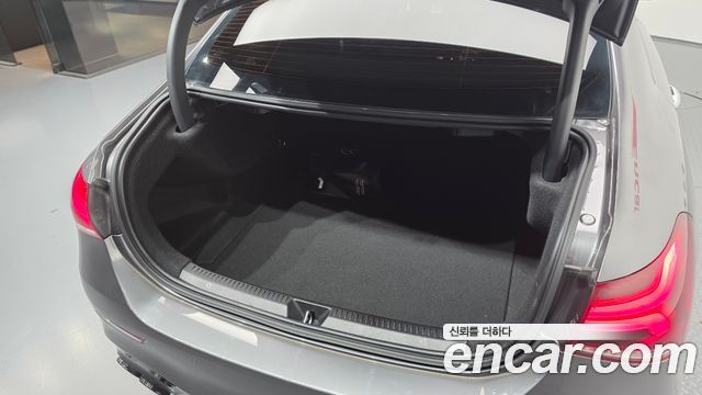 Mercedes-Benz A-Class AMG A35 4MATIC Sedan