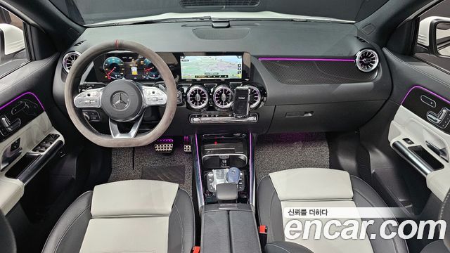 Mercedes-Benz GLA-Class GLA250 4MATIC