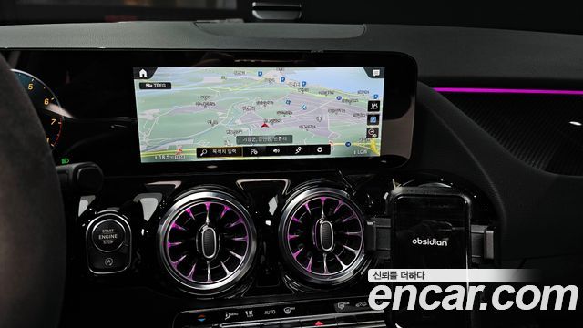 Mercedes-Benz GLA-Class GLA250 4MATIC