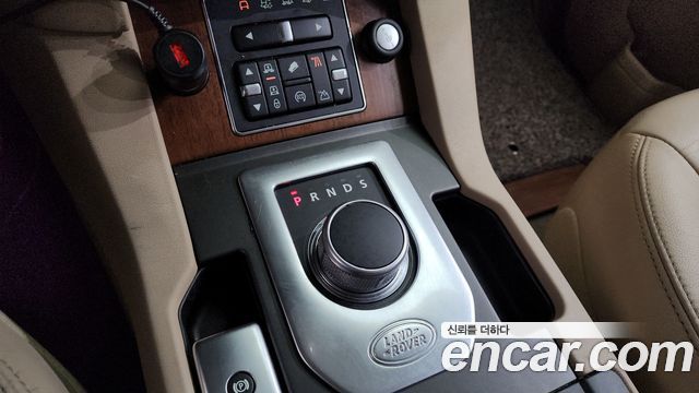 Land Rover Discovery 3.0 SDV6 HSE