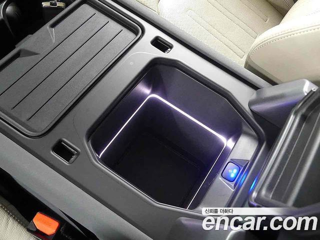 Land Rover Defender 90 D250 SE