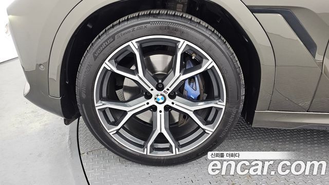BMW X6 xDrive40i M Sport