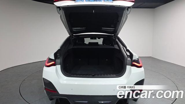 BMW i4 eDrive40 M Sports Pro