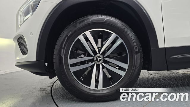 Mercedes-Benz GLB-Class GLB200 d