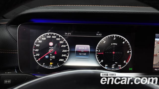 Mercedes-Benz E-Class E220d Coupe