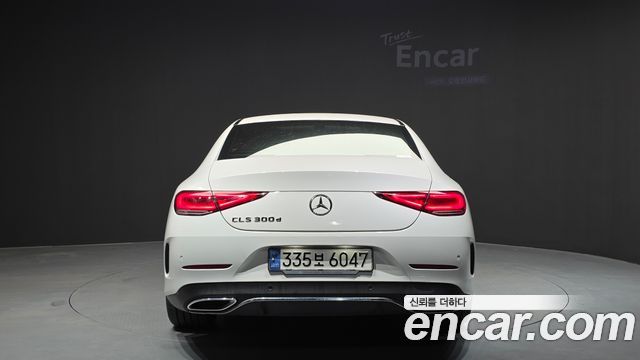 Mercedes-Benz CLS-Class CLS300d AMG Line