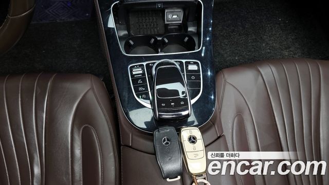 Mercedes-Benz CLS-Class CLS300d AMG Line