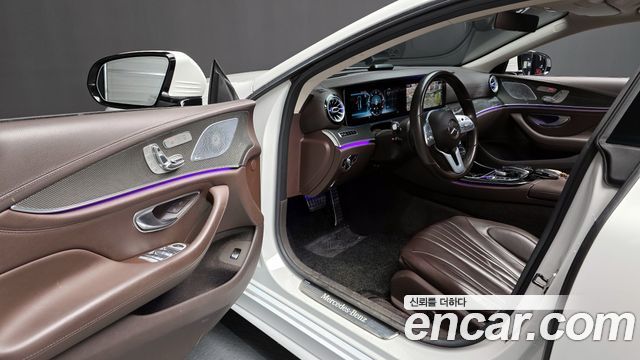 Mercedes-Benz CLS-Class CLS300d AMG Line