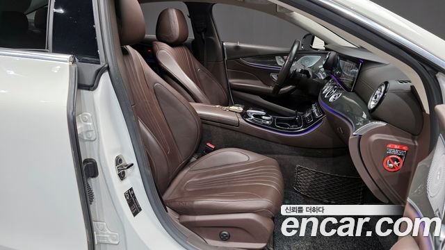 Mercedes-Benz CLS-Class CLS300d AMG Line
