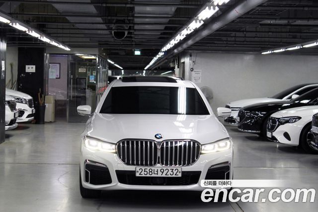 BMW 7-Series 740Li xDrive M Sport Package