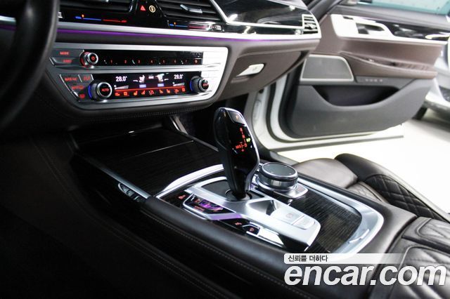BMW 7-Series 740Li xDrive M Sport Package