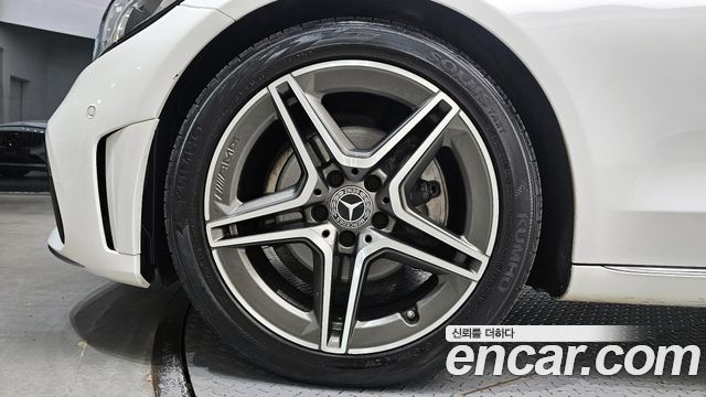 Mercedes-Benz C-Class C200 Avantgarde