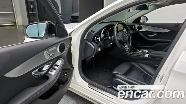 Mercedes-Benz C-Class C200 Avantgarde