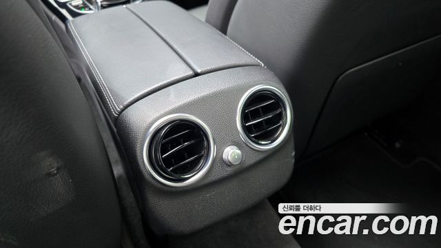 Mercedes-Benz C-Class C200 Avantgarde