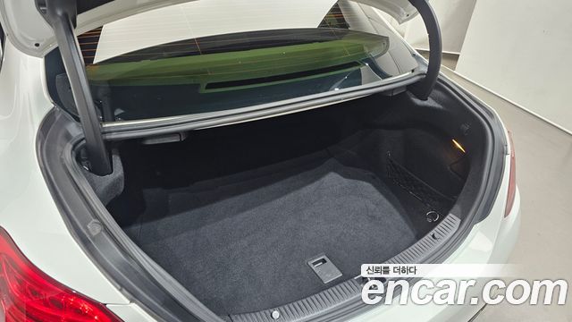 Mercedes-Benz C-Class C200 Avantgarde