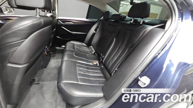 BMW 5-Series 530i Luxury Plus