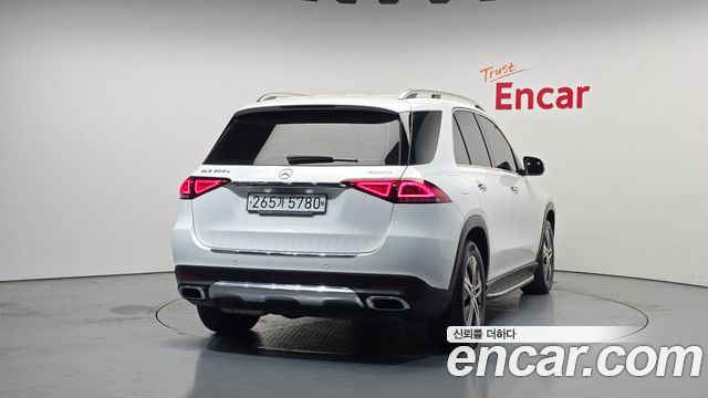 Mercedes-Benz GLE-Class GLE300d 4MATIC