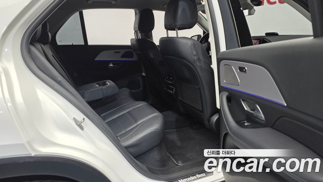 Mercedes-Benz GLE-Class GLE300d 4MATIC