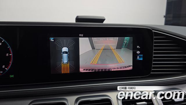 Mercedes-Benz GLE-Class GLE300d 4MATIC