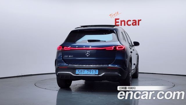 Mercedes-Benz EQA EQA250 AMG Package Plus